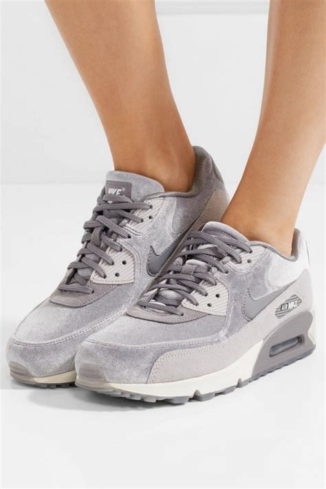 Gray Sneakers: The Modern Twist on Classic Elegance